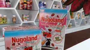 Nugoland Susu Kambing Ettawa Bubuk rasa Strawberry 200 gr Kemasan Sachet