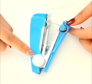 TS Mini manual sewing machine easy to carry at home and travel