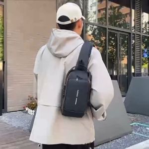 กระเป๋ากระเป๋ามอเตอร์ไซค์ กันขโมยมีที่ล็อกรหัส กันน้ำ คุณภาพสูง การเปลี่ยนแปลงรหัสสินค้า: 06001