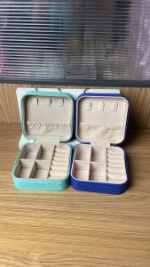 Folding Mini Jewelry Box simple portable jewelry box travel jewelry storage bag bracelet earring