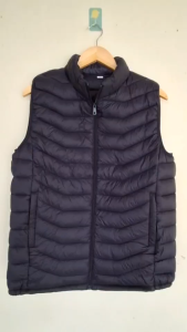 เสื้อแจ็คเก็ตแขนกุดผู้ชาย เสื้อกั๊กผ้าฝ้าย หนา อก40-42/44/46/48นิ้ว พร้อมส่งจากไทย