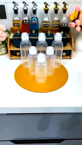 【Hot Sale】300/500ml Kitchen Squeeze Bottles Seasoning Dispenser Oil Bottle Clear Plastic Squeeze Bottle Condiment Dispenser Buy 1 Take 1 BBQ Kitchen Supplies Free Shipping