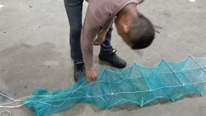 BUBU NAGA BENTO NAGA BITO NAGA DRAGON CAGE FOR ALL KIND OF FISHCRAB AND SHRIMP. (LONG FISH CAGE 60158)