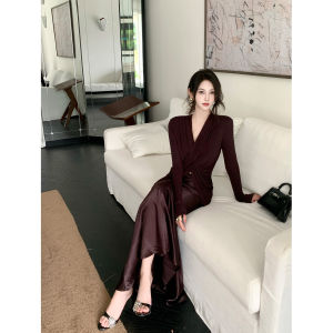 Áo Sơ Mi Ren Cổ Chữ V Màu Tím Sang Trọng Cho Nữ Váy Midi Cạp Cao Bằng Vải Satin Bộ Đồ Hai Mảnh Trang Phục Công Sở Thanh Lịch