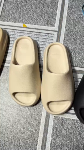 Dép Bánh Mì Nam Nữ Đế 4cm Êm Nhẹ Size 36-43 Không Hộp