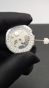 China Made NH35 Movement Can Replace The Japanese NH35 Movement Date At 3 Oclock High Accuracy Automatic Mechanical NH35A watch