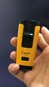 Bật lửa cigar Lubinski YJA-10001