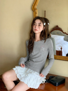 NIHAOKANONG | Áo Thun Ôm Body Thêu Nơ Pit Head