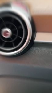 ทิชชู่เปียกเช็ด ผ้าเปียก เช็ดทำความสะอาด กระดาษ เช็ดเบาะ เครื่องหนัง รองเท้า