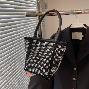 ทันสมัย Glitter Bucket Bag กระเป๋าสะพายไหล่เดี่ยว ผู้หญิง ฤดูร้อน 2022 อินเทรนด์ ดีไซน์ กระเป๋าถือ นุ่ม วัสดุ PU ซิป ปิด ลำลอง ฉาก