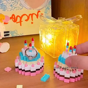 เค้กวันเกิดตลกประกอบบล็อกตัวต่อของเล่นเพื่อการศึกษาของขวัญสําหรับเด็กผู้หญิงเด็กผู้ชาย