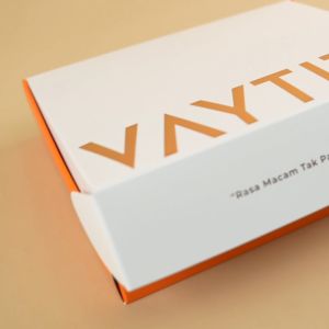 EXCLUSIVE GIFT BOX & WISH CARD BY VAYTITA