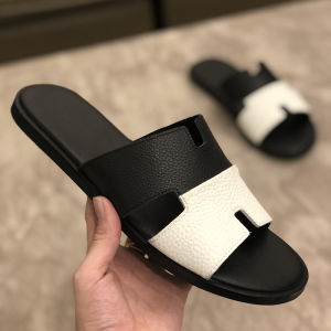 European Station Tide Brand Slippers Mens Sandals Summer Genuine Leather Soft Bottom Beach Slippers Cowhide Casual Outdoor Slippers