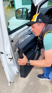 Tang Pembuka Mika Headlamp untuk Mobil & Motor – Alat Repair & Pemasangan Klip