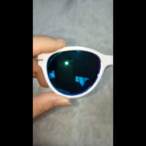 COD - Kacamata Hitam Anak New Trend Kacamata Fashion Anak Cewek Cowok Terbaru Bulat Kacamata Gaya Anak Lensa Mirror High Quality Import Laki-laki Perempuan Keren Bahan Ringan Kacamata Anak Murah Kekinian
