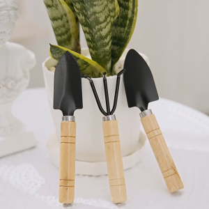 3Pcs Gardening Tools Set Plant Home Use Shovel Spade Rake Planting With Wooden Handle