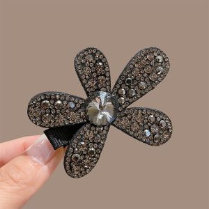 กิ๊บติดผมรูปดอกไม้ประดับผมแบบมีคริสตัลประดับสำหรับผู้หญิง ทรงปากเป็ด ปลายจมูก ทรงสีพื้น เครื่องประดับผมแบบสวม