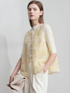 AMII | Elegant New Chinese Style Embroidered Womens Jacket