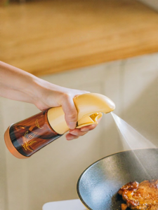 SHUEHO | Light-Blocking Kitchen Specialized Spray Oil Bottle Food Grade Glass