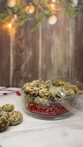 Kue kering janda bolong kue khas hari lebaran- Food Frozen Makanan