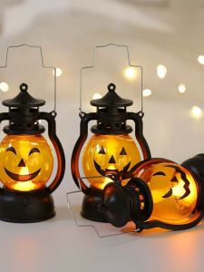 Handheld Pumpkin Lantern Skull Decoration Oil Lamp Halloween Party Atmosphere Props Glowing Bar Cosplay Accessory Other