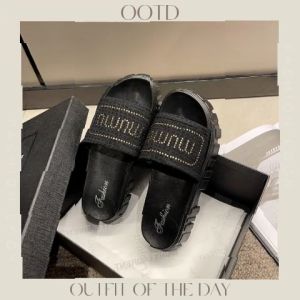 NQshop ใหม่แกะกล่อง รองเท้าเสริมส้น รองเท้าแตะ ดีไซน์เรียบหรู แฟชั่น สุดใส เสื่อมสภาพสูงๆ ใส่แล้วดูดีแบบสุด