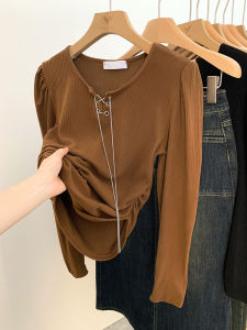 AMILUCK | เสื้อคอปกต่ำแขนยาวทรงสลิมฟิตสำหรับผู้หญิง ทรงเข้ารูป เสื้อเชิ้ตชั้นใน ทรงเข้ารูป ฤดูใบไม้ร่วง 2025 ใหม่ พร้อมเชือกผูก ทรงสี่เหลี่ยมมน