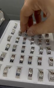 Cincin Perhiasan Tunangan Titanium Cincin Pria Cincin Wanita Cincin Universal