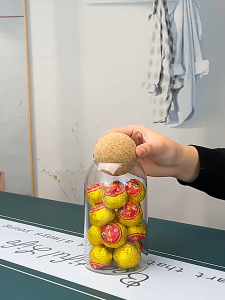 Singapore Glass Food Storage Container with ball shape wood lid Food Storage Glass Bottle Glass Jar