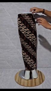 Rok Plisket Anak: Pilihan Modis untuk Bawahan Kebaya & Rok Batik Anak