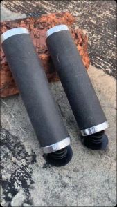 VELO Hand Grip Bicycle 1469 Pegangan Sepeda Bahan Karet Anti Slip