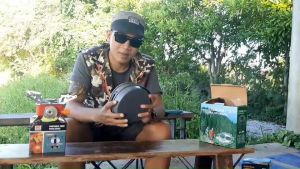 หม้อสนามแค้มปิ้ง สำหรับ 1-2 คน Outdoor Cooking Set SY200 พร้อมถุงเก็บอุปกรณ์ ขนาดกะทัดรัด น้ำหนักเบา พกพาสะดวก ทนร้อน ใช้งานสะดวก สำหรับสายแคมป์ หม้อสนามแค้มปิ้ง จำนวน 1 ชุด พร้อมถุงตาข่าย ม้อสนาม หม้อสนามแคมป์ หม้อสนามพกพา ชุดหม้อแคมป์ อุปกรณ์แคมป์