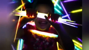 Halloween Party Glow Stick Glow Light Stick DIY Glow Bracelets Necklaces Neon Kid Toys Halloween Cheer Decor DIY Glow Sticks Halloween Decoration