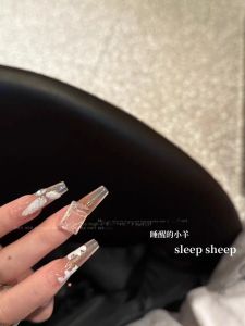 Handmade White Enhancing Long-Wearing Nail Tips Gentle Elegant Luxury False Nails Easy Application No Brand Made in China