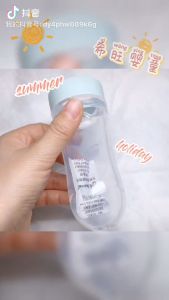 Botol Dot Silicone Sendok Makan Bayi dengan Praktis dengan Penutup Anti-Tumpah Desain Ergonomis Aman dan Mudah Dibersihkan