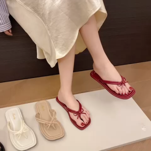 Mostwear Elegant Fashion Rubber Flip Flops Sandals with Bow Design Square Toe For Womens Footwear (+1 upsize)