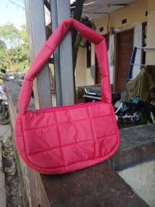 TAS VREY PILLOW PUFFY BAG TERPOPULER TAS SELEMPANG WANITA SLINGBAG