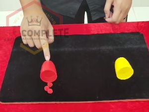 Cups and Ball Plastik Medium Size Alat Sulap Anak