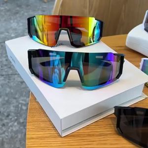 Kính Thể Thao Chống Tia UV400 Dành Cho Nữ Chống Cát Bảo Vệ Mắt Chống Bức Xạ Tròng Kính Đổi Màu Kính Râm Ngoài Trời