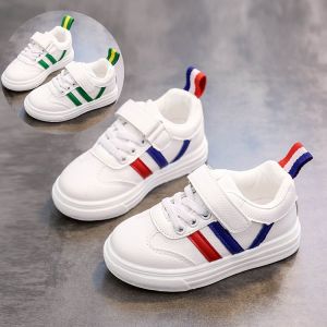 รองเท้าผ้าใบสีขาวแบบสวมระบายอากาศได้ดีสำหรับเด็ก รองเท้าผ้าใบหนาแบบลำลองสำหรับฤดูใบไม้ผลิและฤดูใบไม้ร่วงสำหรับเด็กชายและเด็กหญิง