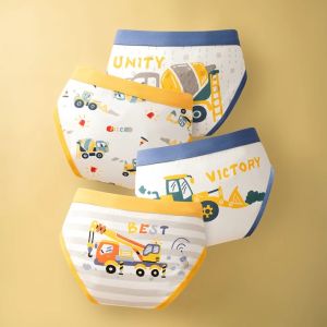 กางเกงในเด็กผู้ชาย 4 ตัว ผ้าฝ้าย กางเกงในเด็กชายไม่บาดขาไม่บาทผิว ไซส์ M-3XL รุ่นขายดีนิยมใส่ในชีวิตประจำวันหรือใส่ไปโรงเรียน กางเกงซับในที่ออกแบบมาเพื่อเพิ่มความมั่นใจ ไม่โป๊หรือเปิดเผยเกินไป ลายการ์ตูนสุดน่ารัก