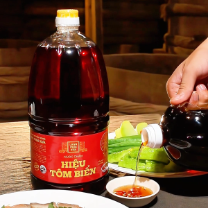 [Chai 2 lít - Tiết kiệm] Nước Chấm Cá Cơm Than Làng Chài Xưa chai nhựa Đặc Biệt Thanh Dịu An toàn
