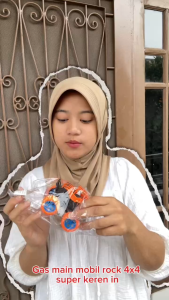 Mainan Anak OFF-ROAD INERTIA TRUCK 4X4 DRIVE Mobil Jeep Jump Spin Car Mainan Anak Perempuan - Mainan Anak Laki Laki