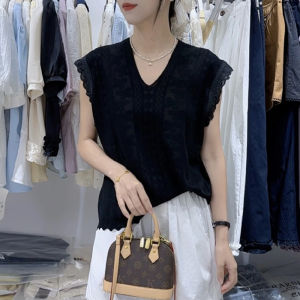 Shalldoer | Lace Splicing Knitted Top Womens Summer Thin Loose Slimming Casual Style V-neck Short Sleeve Fashion Design Knitwear