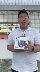 Loa karaoke YS-111 kèm 2 micro không dây chất lượng cao. Với thiết kế hoàn toàn mới lạ nhỏ gọn đẹp có đèn led mặt trước Kiểu dáng thiết kế hiện đại sang trọng