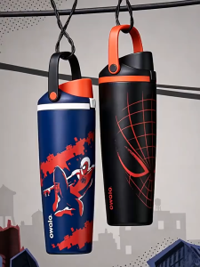 SG Pre‑Order Owala 24oz 30oz 32oz FreeSip Spider‑Man Marvel Limited Collab Water Bottle  Insulated Stainless Steel Tumbler