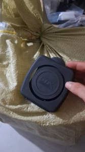 Giá đỡ nhựa để cốc ly chai nước trên xe ô tô hoặc xe máy phụ kiện gắn ngoài xe