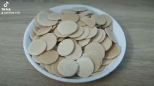 Bánh đồng tiền sữa tuổi thơ - đồ ăn vặt