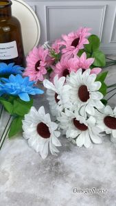 Bunga Plastik Dekorasi: Pilihan Terbaik untuk Pesta & Pernikahan