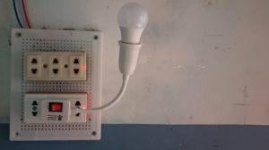 Đui đèn liền phích thân uốn dẻo điều chỉnh 360 độ đui E27 có công tắc on/off đui lò xo dài 25cm (Bảo hành đổi mới)